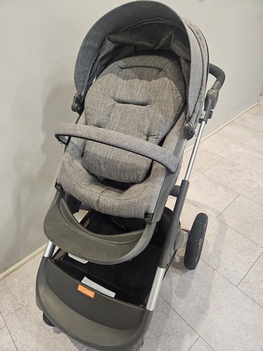 Carucior Stokke Trailz gri cadru+scaun sport