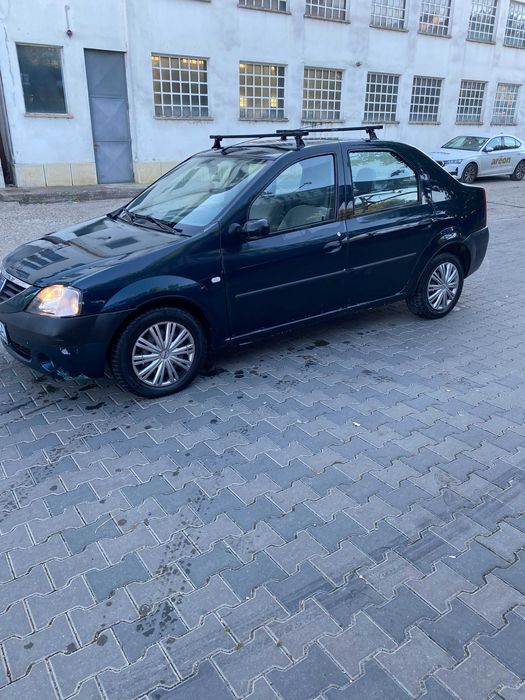 Vand Dacia Logan 1.4 benzina 2005