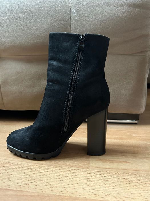 Елегантни зимни боти