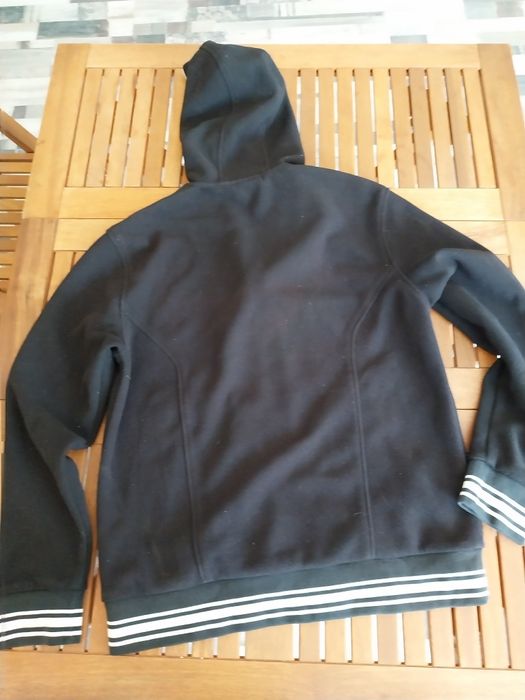 Продавам оригинален суитчър BMW.