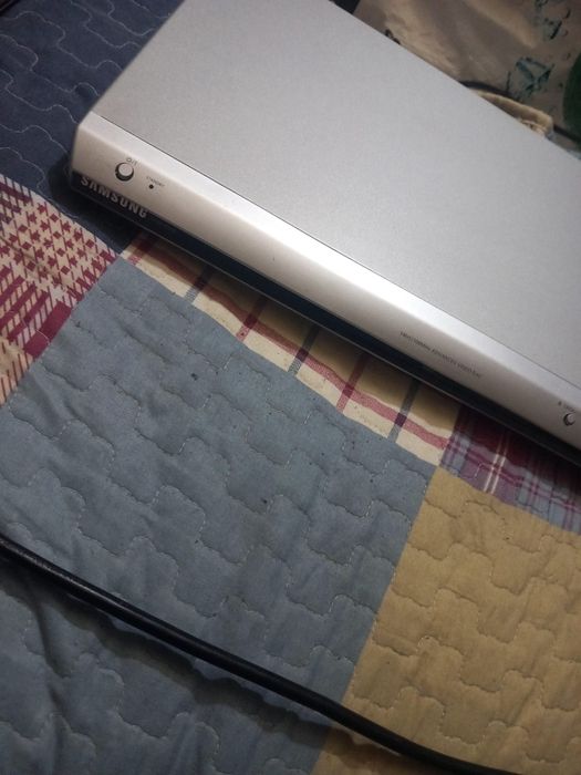 Dvd player pentru muzică și filme