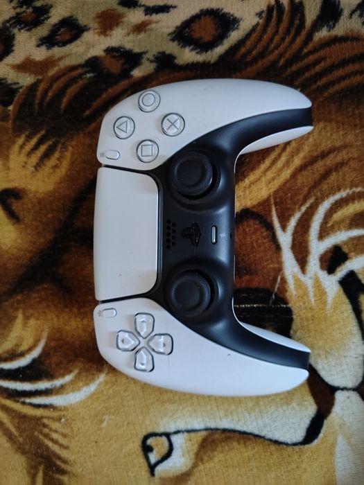 Manetă PlayStation 5