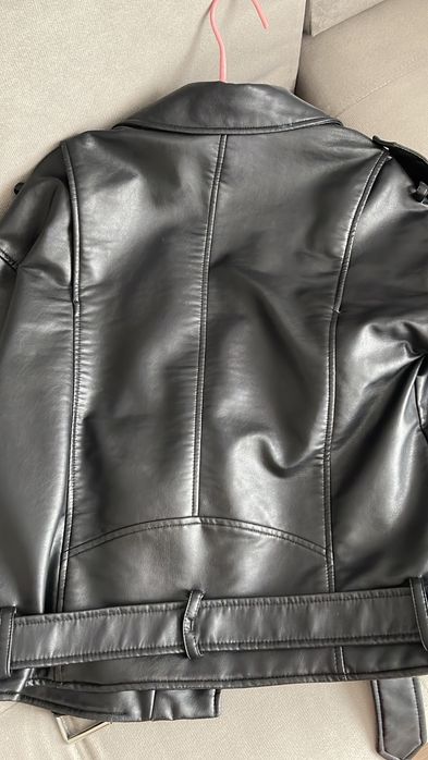 Косуха Zara в идеальном состоянии
