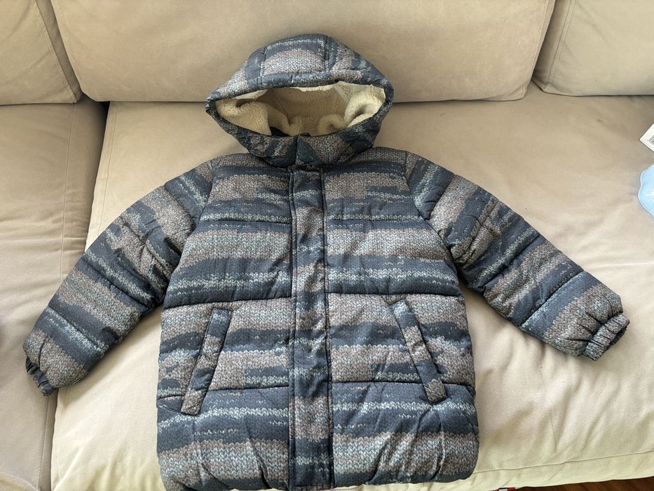 Зимно яке Benetton 122см