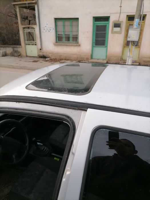 Vw golf 3 1.6 75 На Части