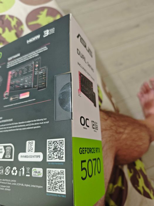 ASUS Dual GeForce RTX™ 5070 12GB GDDR7 нова неотваряна