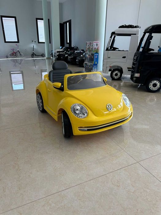 Лицензирана детска акумулаторна кола VW Beetle Convertible 6V