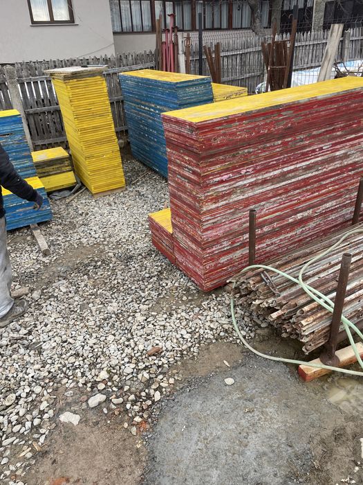 Panouri DOKA-KAUFMANN-LANA, placa galbena pentru cofrare