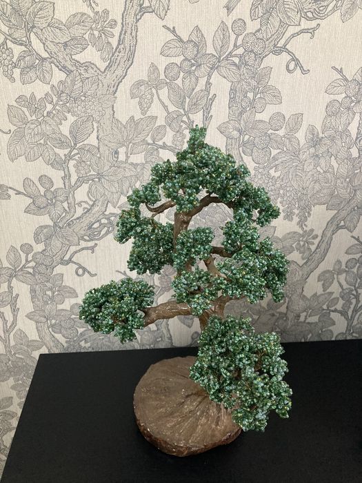 Дерево из бисера