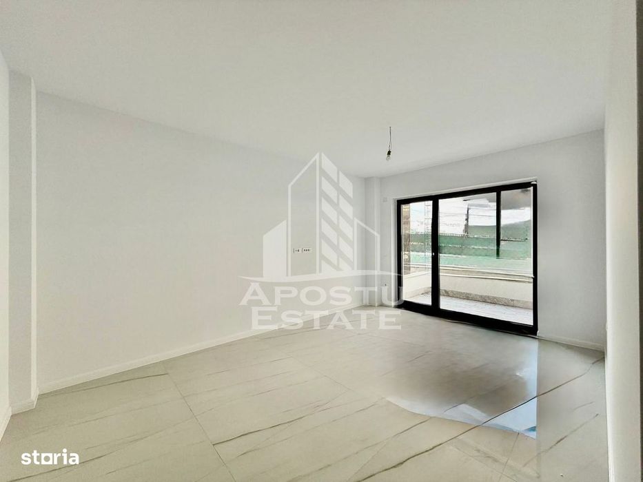 Apartament cu 2 camere de vanzare, open-space, Zona Torontalului