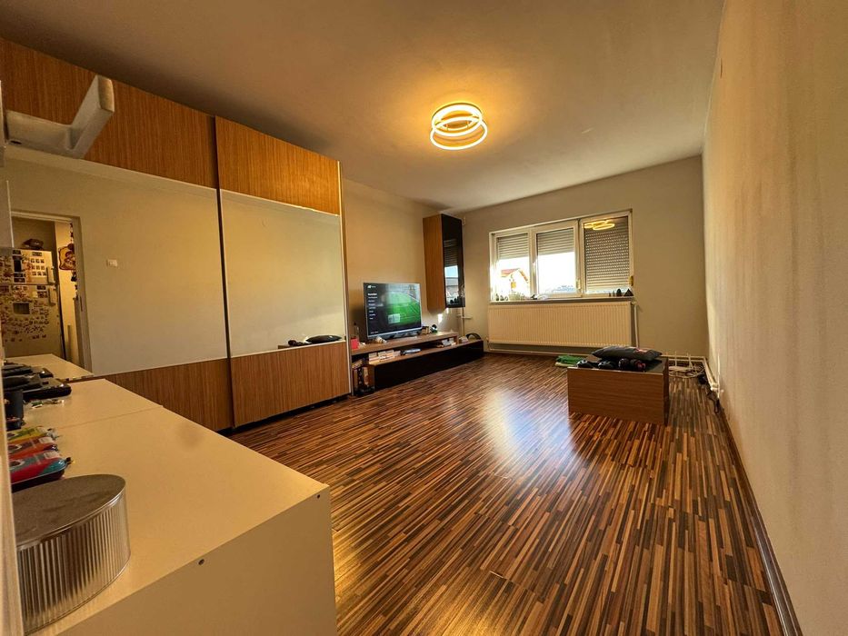 Apartament 2 camere decomandat, 53mp, centrala proprie - zona Spaniei