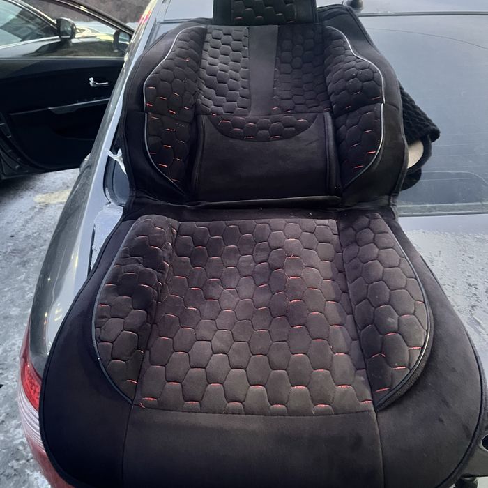 Чехлы на машину новые