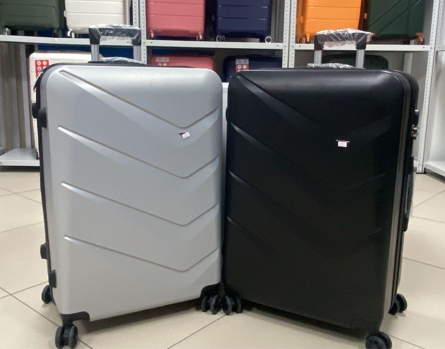 Комплекты чемоданов за 33000