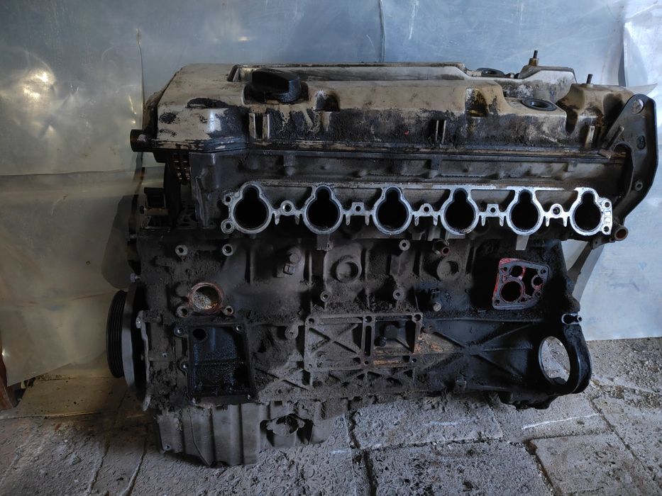 Продам двигатель мотор104,2.8 от Мерседес 124