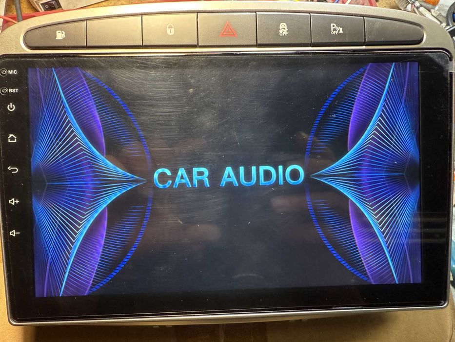 Мултимедия Peugeot 408