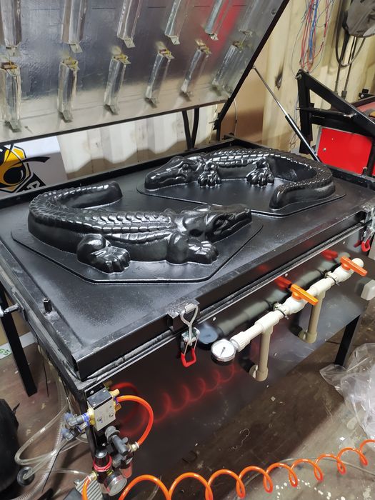 Вакуумно формовочный станок