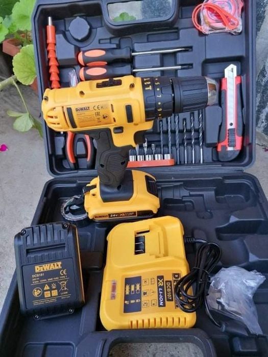 Акумулаторен винтоверт dewalt 36v.
