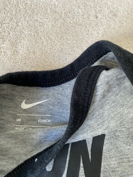 Бебешки бодита на Nike - 2 броя