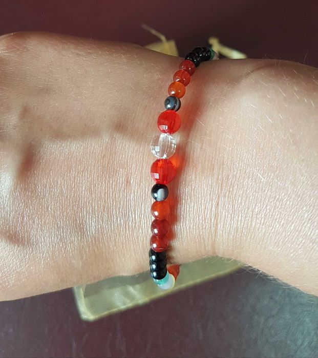 Гривни от естествени камъни за късмет и благополучие-ръчна изработка