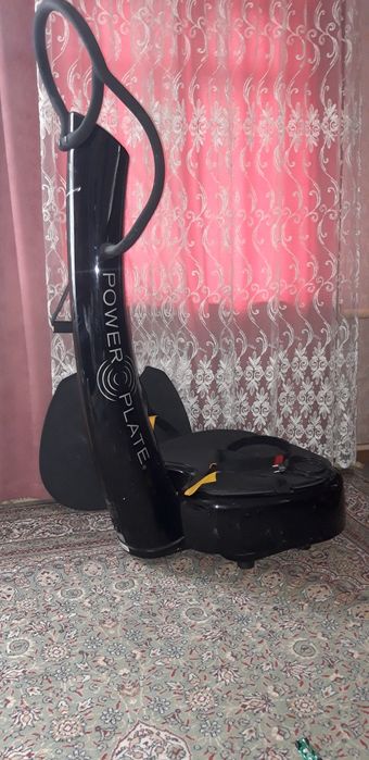 Тренажёр Power Plate My5 вибро-платформа