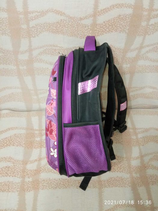 Рюкзак для девочки.