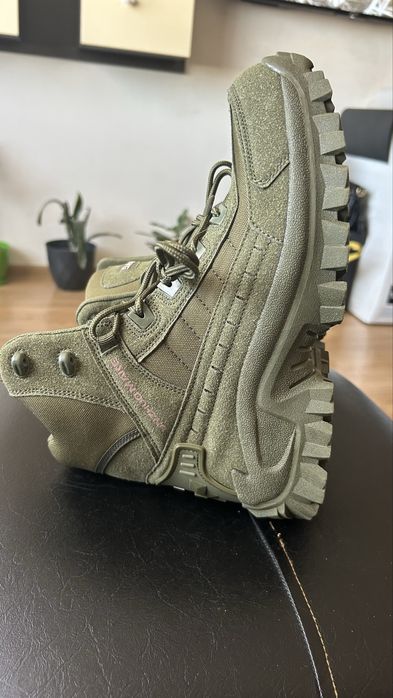 Зимни обувки тип  Кубинки 43