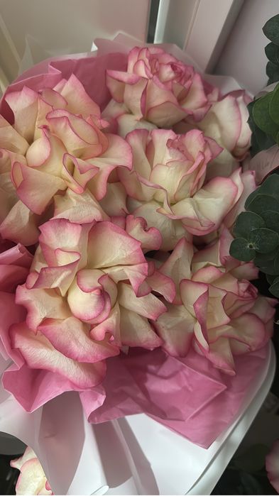 Цветы букеты разные срочно