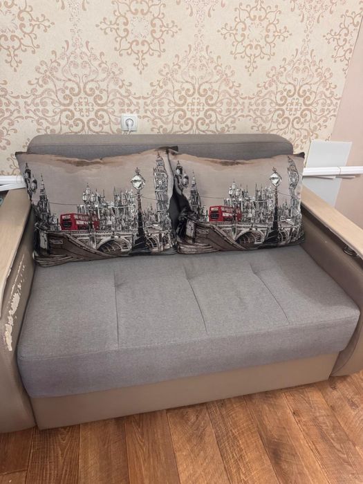 Продаю шкаф диван дешево