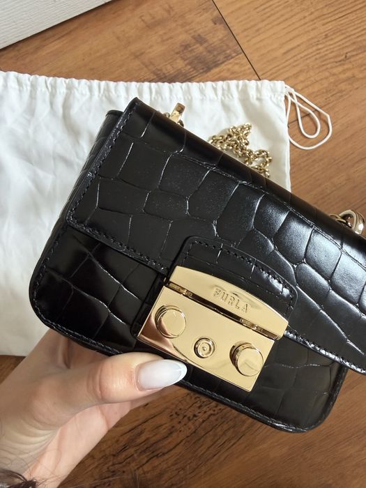 Оригинална дамска чанта Furla