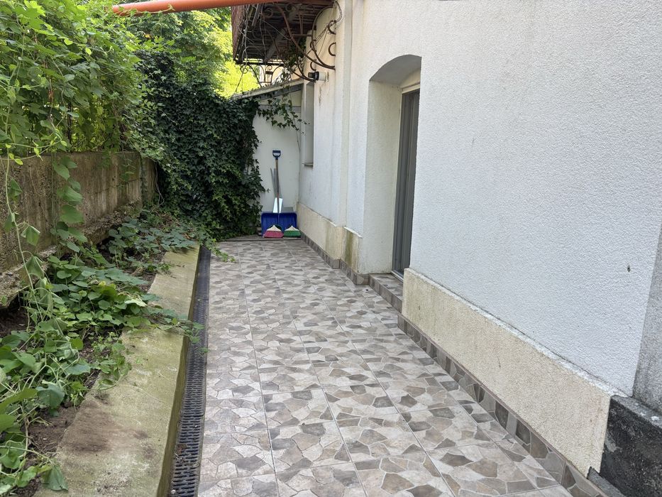Proprietar, vand apartament 1 camera zona Centru Independentei - Copou, str Nicolae Gane cu incalzire in pardoseala total renovat