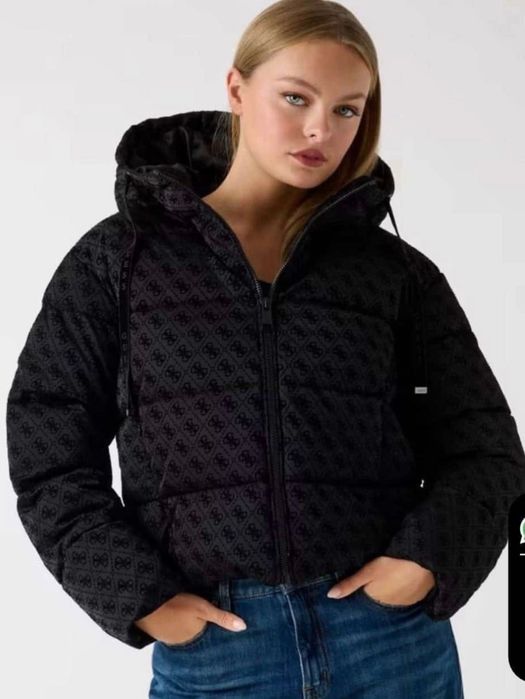 Дамско яке guess