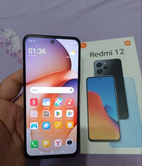 Xiaomi Redmi 12 8/128GB Black Igravoy Karobka Holati Yaxshi Pubg Oqidi