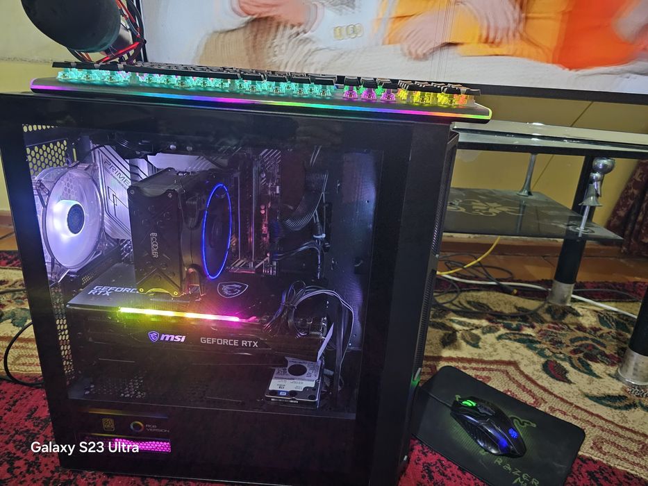 Компьютер сотилади кучли мощный фул комплект монтаж,игра тортади.