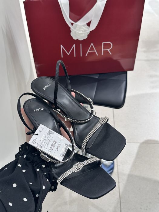 Босоножки из новой коллекции MANGO