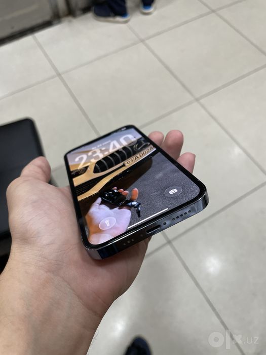 Iphone 13 pro blue