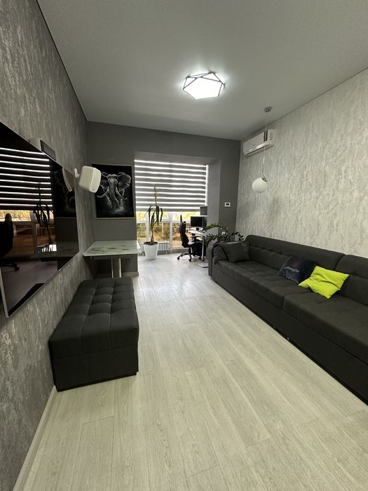 Обмен центр на 2 2х комн центр