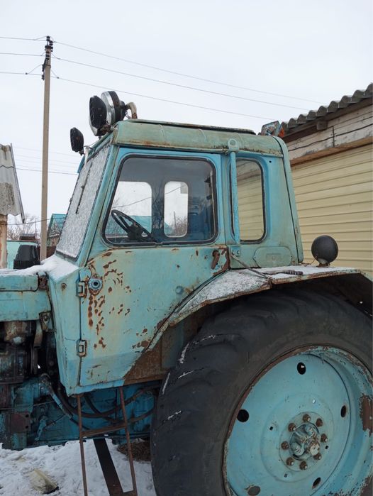 продам трактор