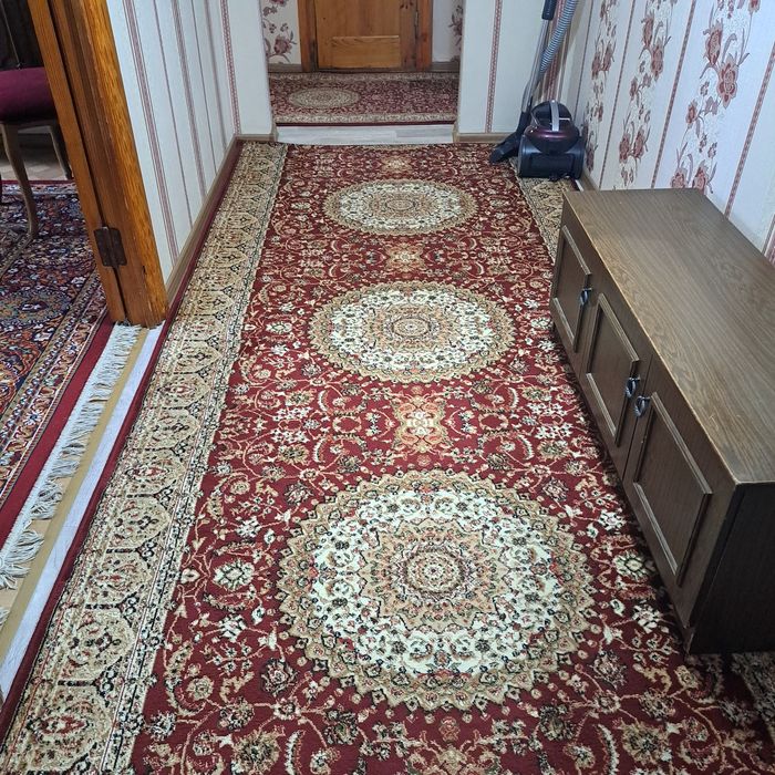 Ковровые дорожки  2 шт