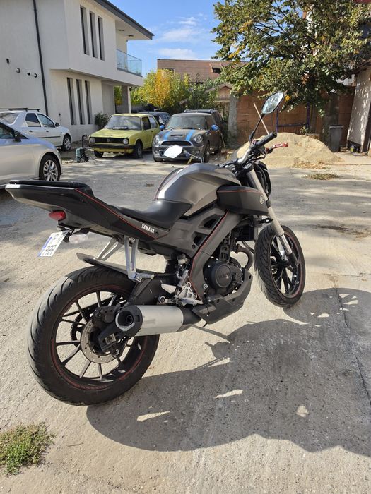 Yamaha mt125 2015
