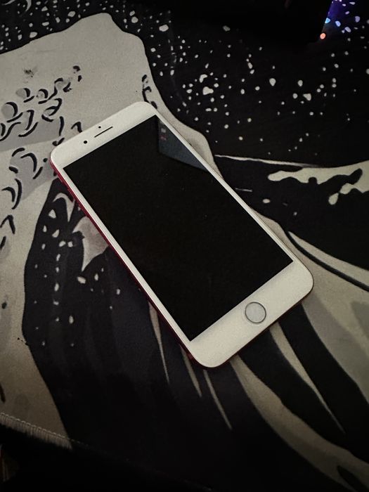Продам iphone 7 plus