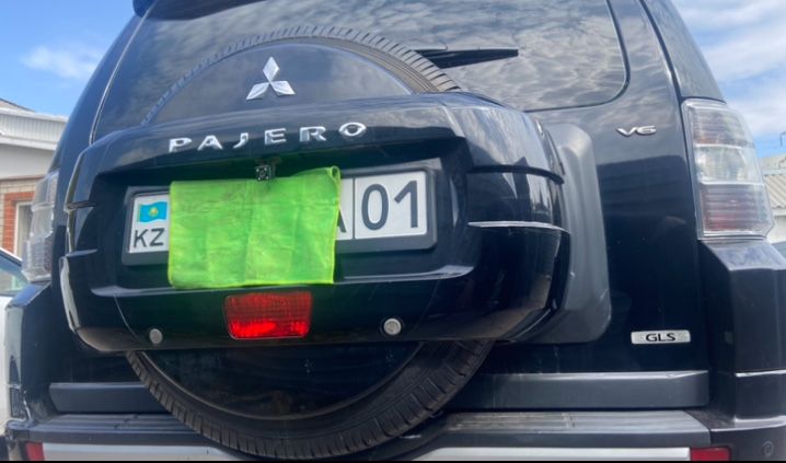 Чехол/запаска Паджеро 4