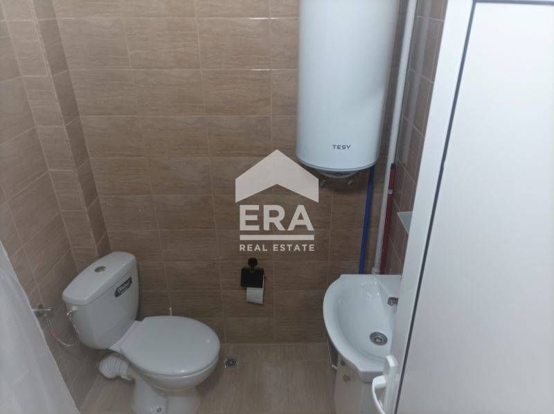 Двустаен обзаведен апартамент под наем, в района на Лятно кино Тракия,