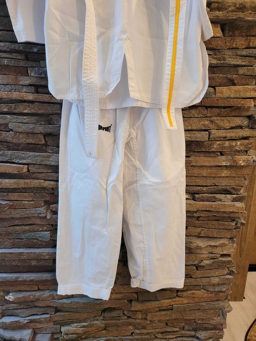 Детско кимоно за Taekwondo - 10 г. / Перфектно състояние