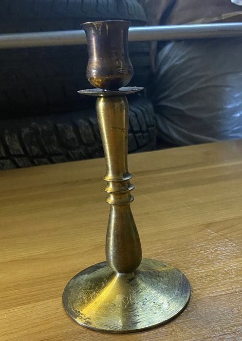 Продам подсвечник