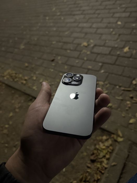 Apple 16 pro Айфон 16 про 256/81