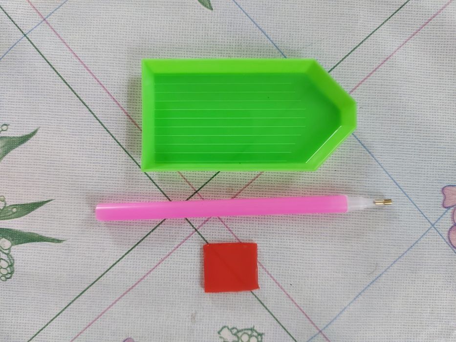 Инструменты для рукоделия.