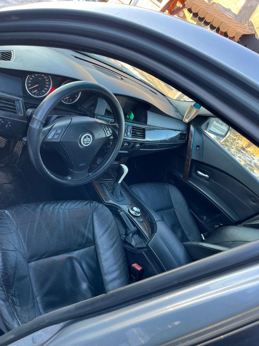 530D / M57 An 2006 Automată vând/ Varinate la preț diferă