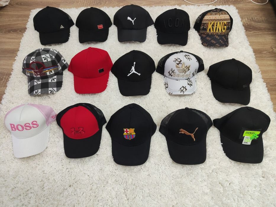 Șapcă Under Armour Șapcă CK Șapcă Puma Șapcă Hugo Boss