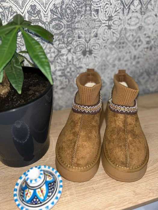 Угги UGG коричневый зима размеры есть