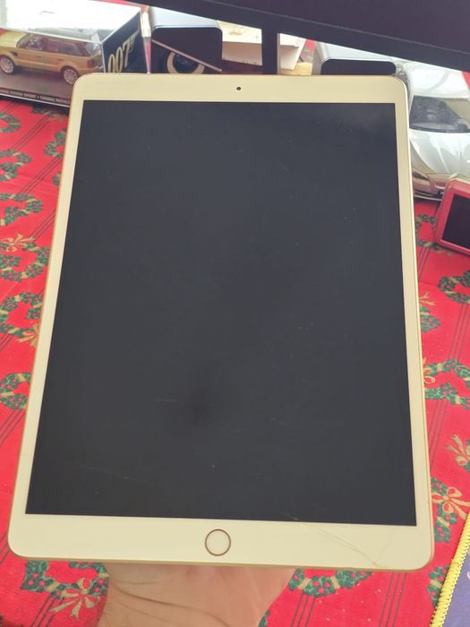 Ipad Air 3 10.5" Gold, 64Gb, 91% baterie